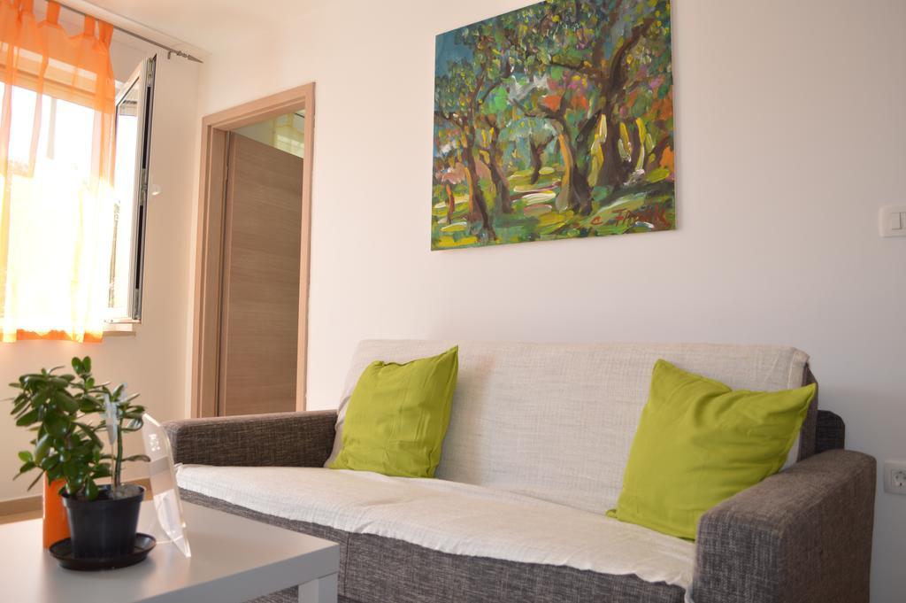 Apartment Sonia Ičići Exteriör bild